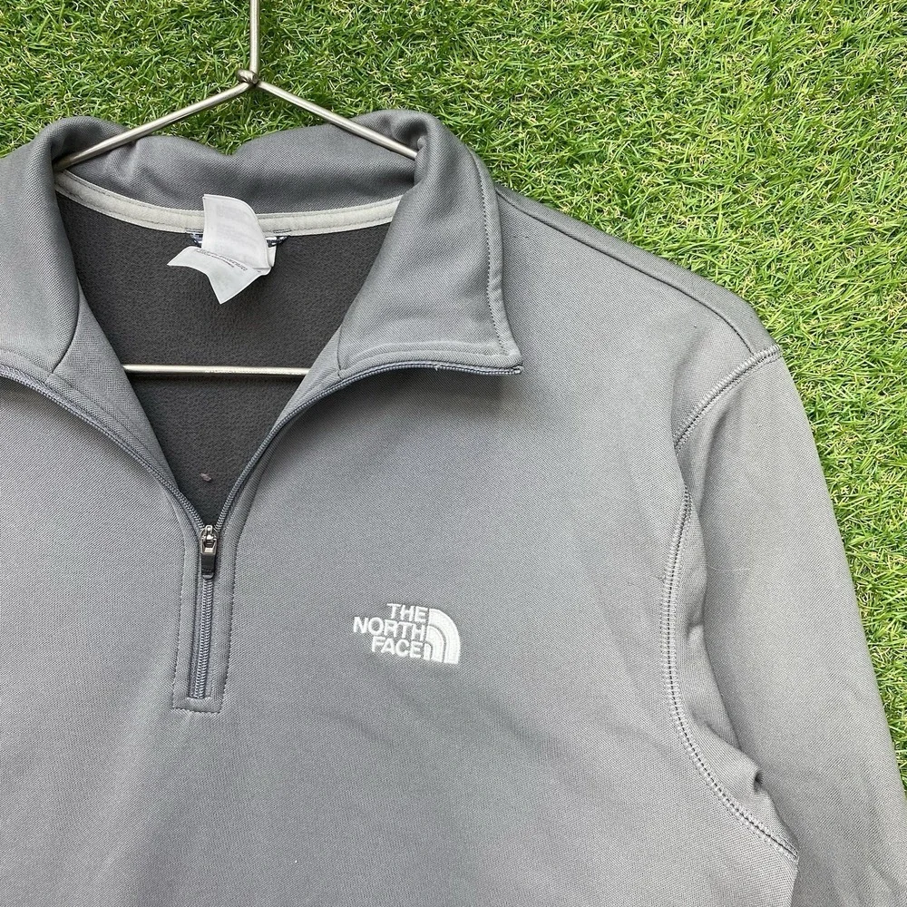 The North Face Jacket Mens Small 1/4 Zip Gray Stretch Pullover Outdoor Hiking